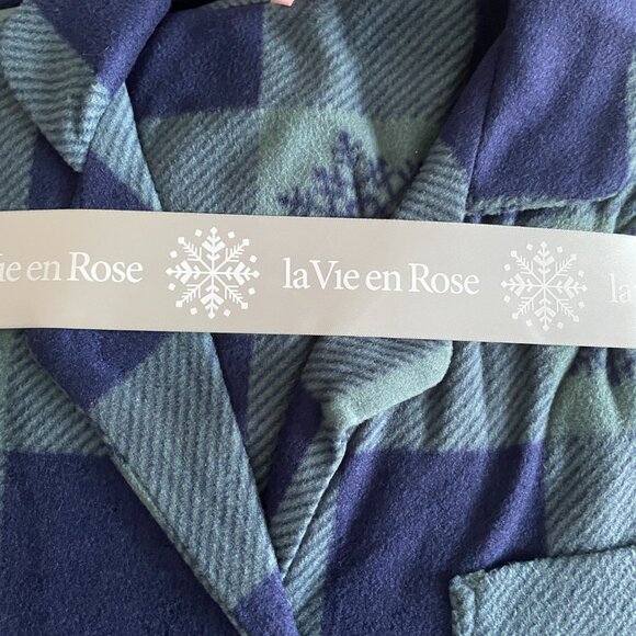 La Vie en Rose - Blue & Green Plaid Micropolar PJ Set NWT,  Size M - Picture 2 of 5